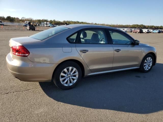 2015 Volkswagen Passat S