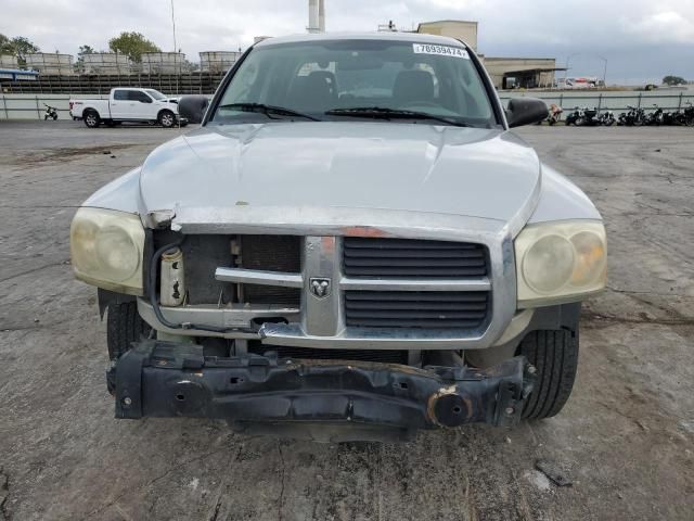 2006 Dodge Dakota Quattro