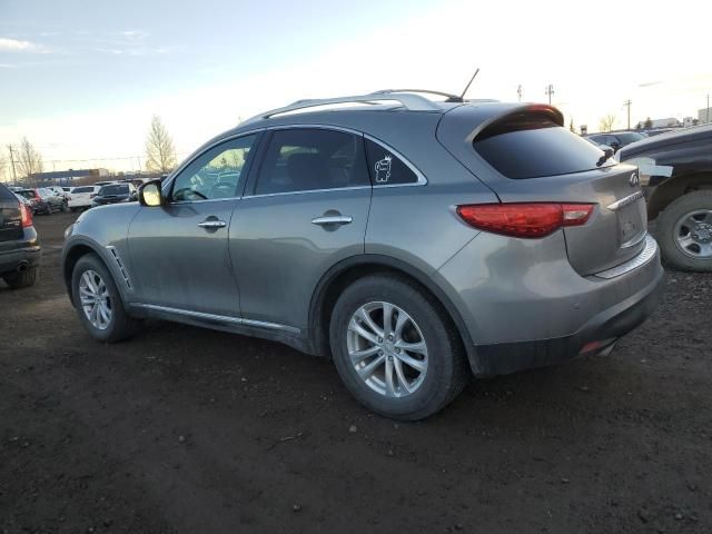 2011 Infiniti FX35