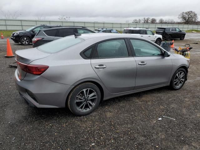 2023 KIA Forte LX