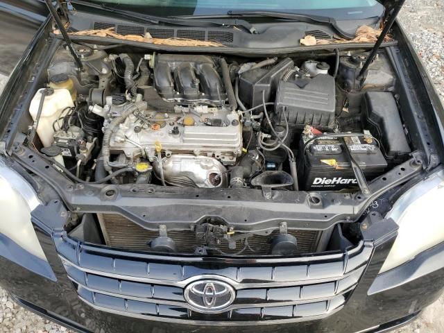 2005 Toyota Avalon XL