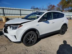 Carros salvage sin ofertas aún a la venta en subasta: 2018 Toyota Rav4 HV SE