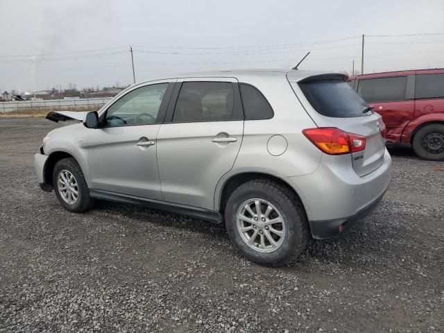 2013 Mitsubishi RVR SE