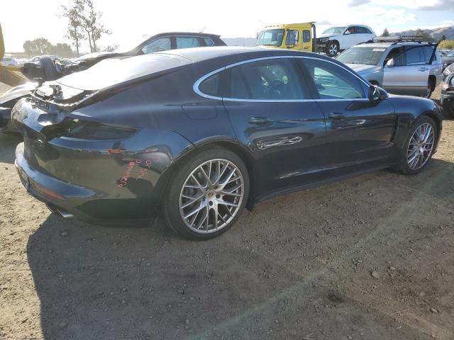 2018 Porsche Panamera 4S