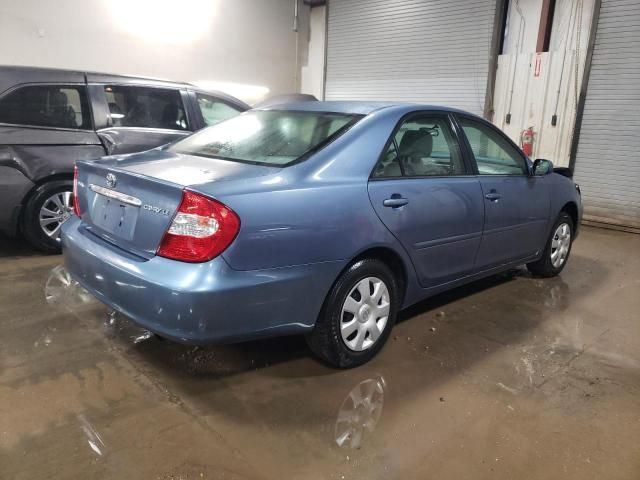 2004 Toyota Camry LE