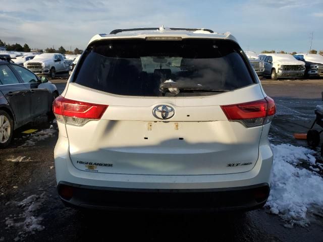 2019 Toyota Highlander SE