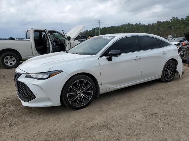 2019 Toyota Avalon XLE