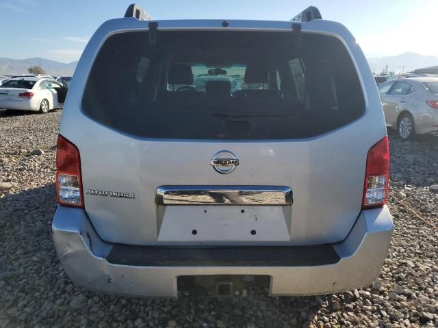 2007 Nissan Pathfinder LE