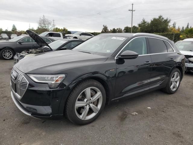 2019 Audi E-TRON Premium Plus