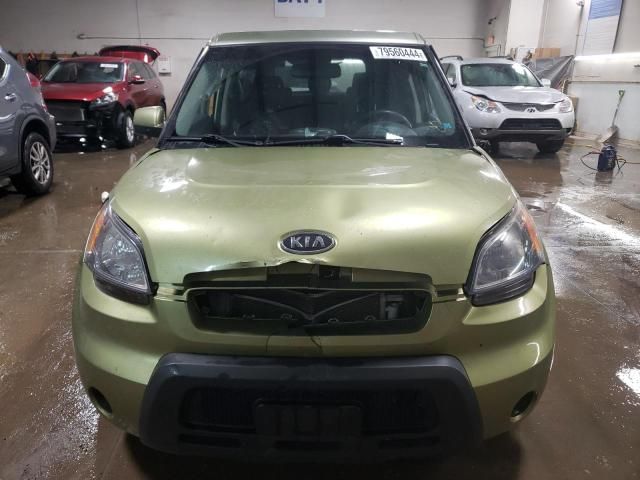 2010 KIA Soul +