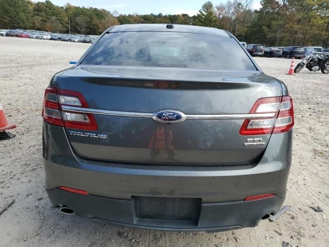 2017 Ford Taurus SEL