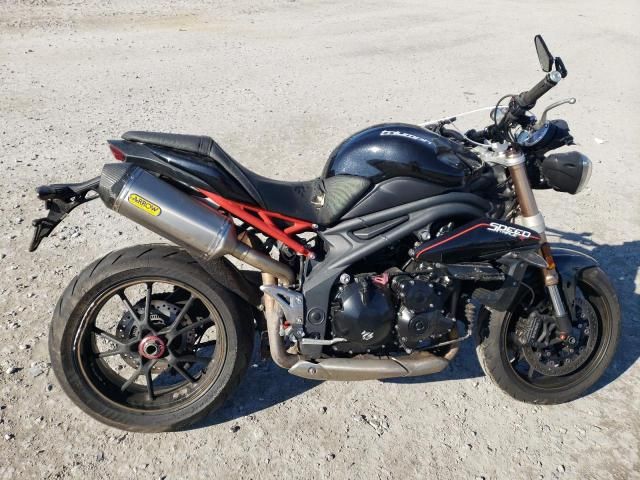 2013 Triumph Speed Triple R ABS