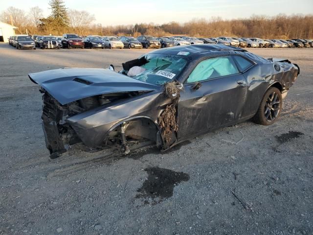 2022 Dodge Challenger SXT