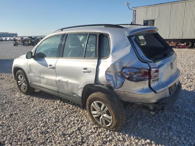 2016 Volkswagen Tiguan S