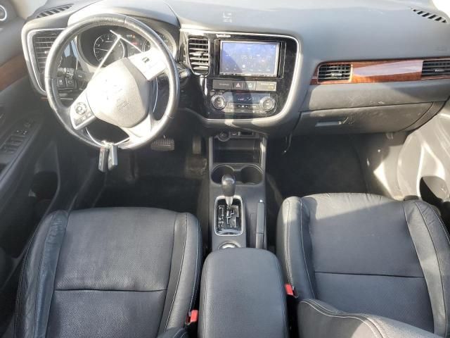 2014 Mitsubishi Outlander SE