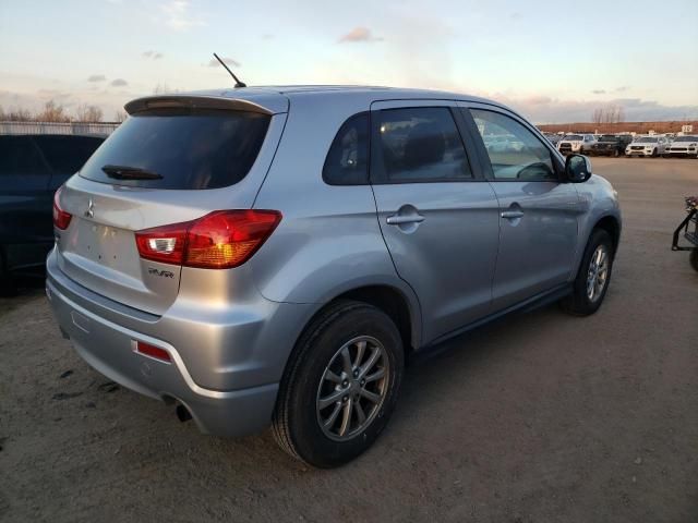 2011 Mitsubishi RVR SE