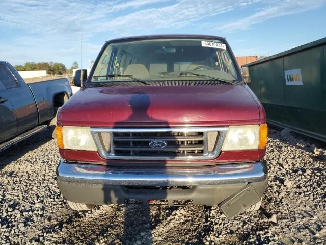 2005 Ford Econoline E350 Super Duty Wagon