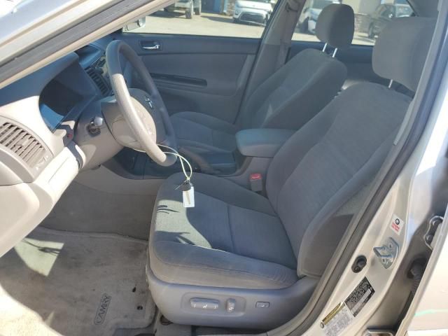 2005 Toyota Camry LE