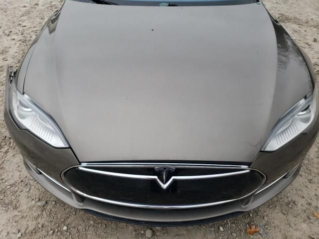 2015 Tesla Model S