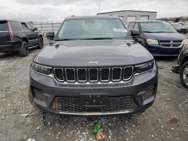 2023 Jeep Grand Cherokee Laredo