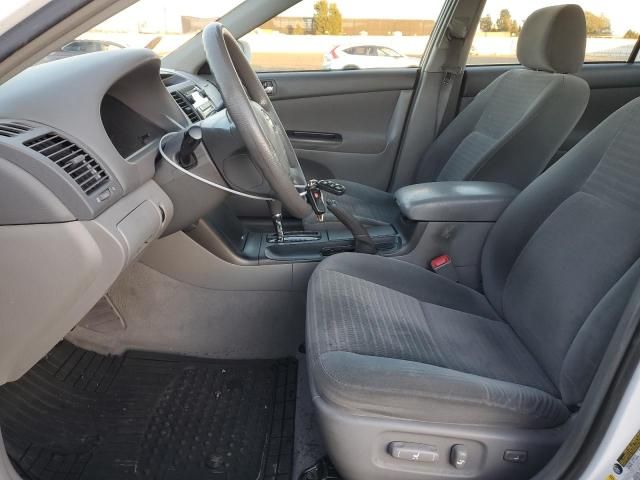 2005 Toyota Camry LE