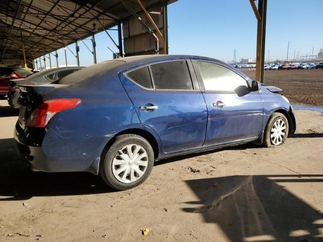 2014 Nissan Versa S