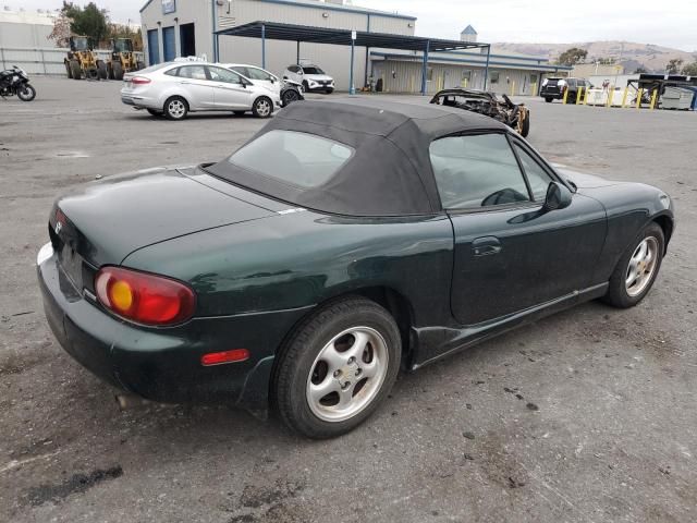 2000 Mazda MX-5 Miata Base