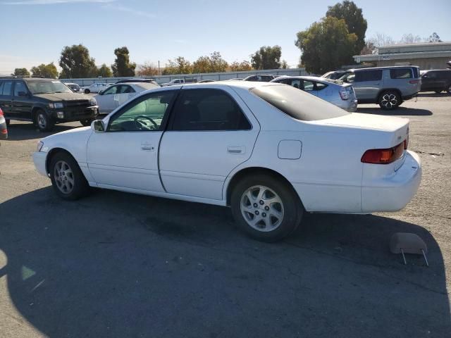 2000 Toyota Camry CE