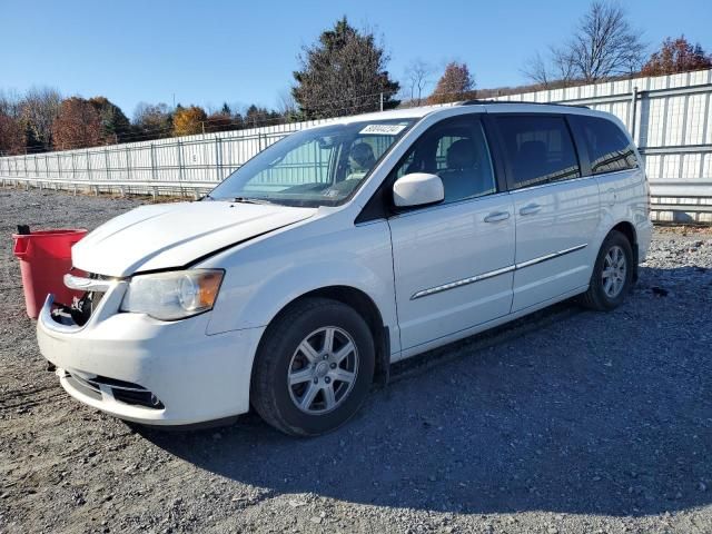 2012 Chrysler Town & Country Touring