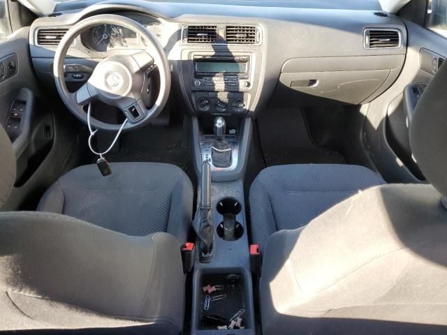 2012 Volkswagen Jetta Base