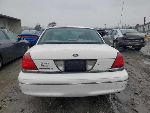 2005 Ford Crown Victoria LX