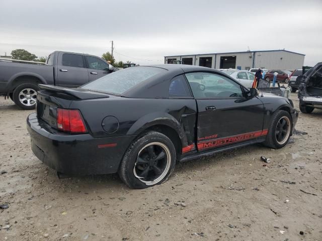 2000 Ford Mustang