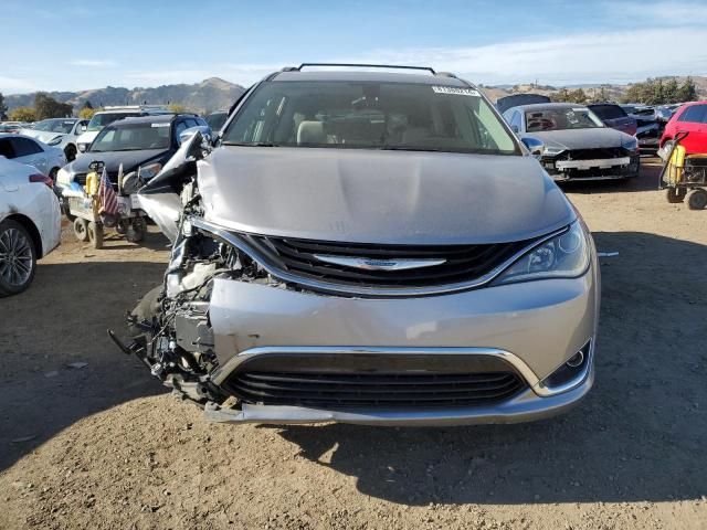 2017 Chrysler Pacifica Limited Hybrid