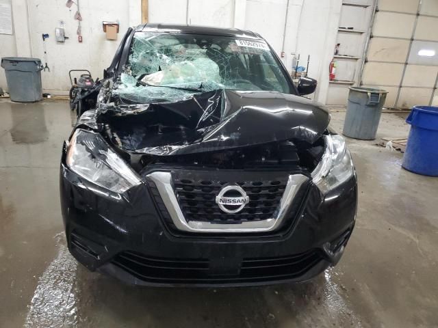 2020 Nissan Kicks S