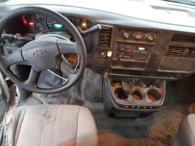 2004 Chevrolet Express G3500