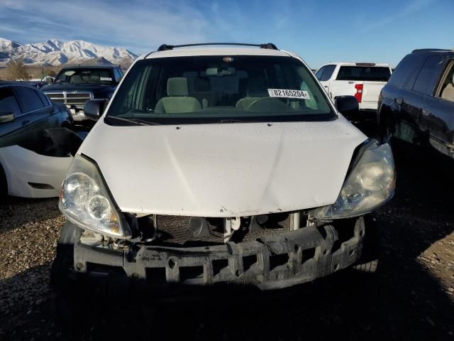 2008 Toyota Sienna CE