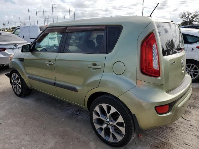 2013 KIA Soul +