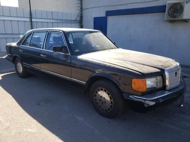 1989 Mercedes-Benz 560 SEL