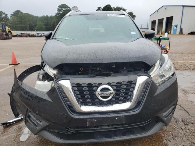 2019 Nissan Kicks S