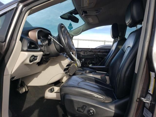 2017 Chrysler Pacifica Touring L Plus