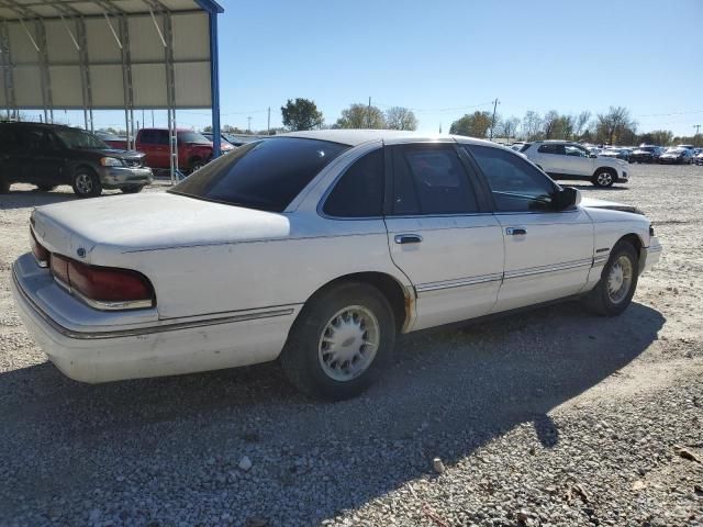 1995 Ford Crown Victoria LX