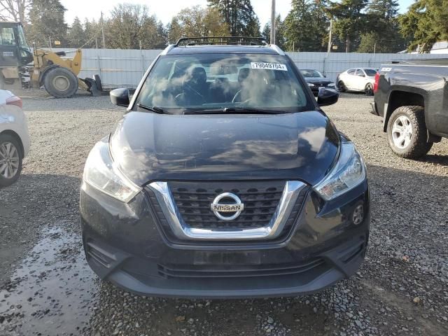 2019 Nissan Kicks S