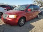 2009 Chrysler Town & Country Touring