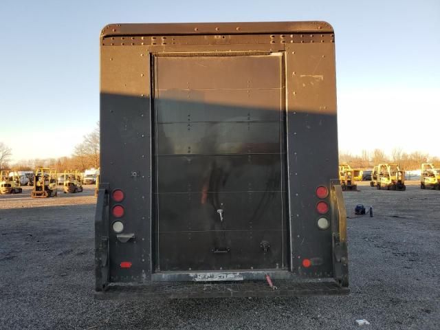 2009 Freightliner Chassis M Line WALK-IN Van