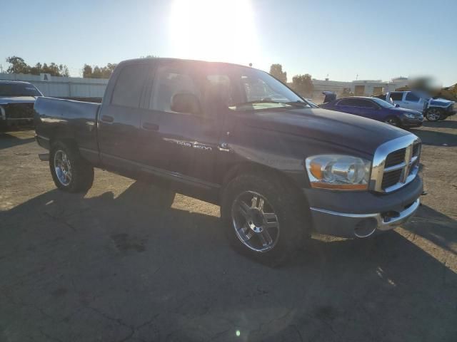 2006 Dodge RAM 2500 ST