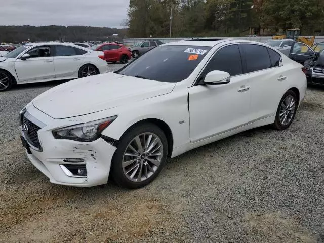 2018 Infiniti Q50 Luxe