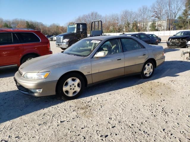 2000 Lexus ES 300