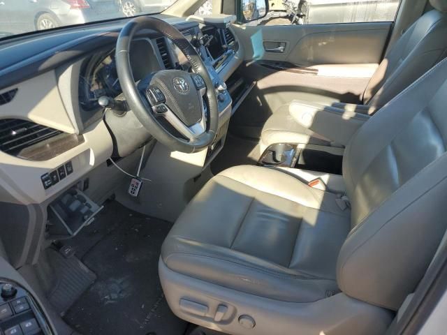 2015 Toyota Sienna XLE