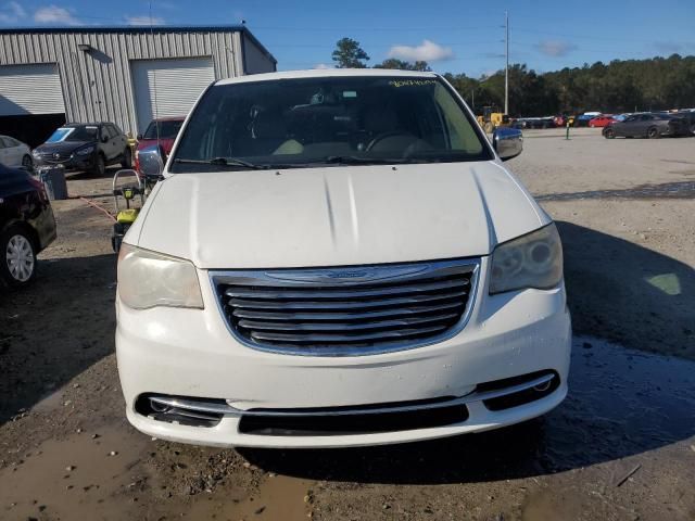 2012 Chrysler Town & Country Limited