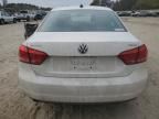 2014 Volkswagen Passat SE